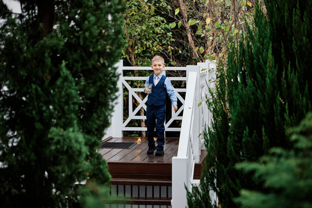 garden-wedding-boy